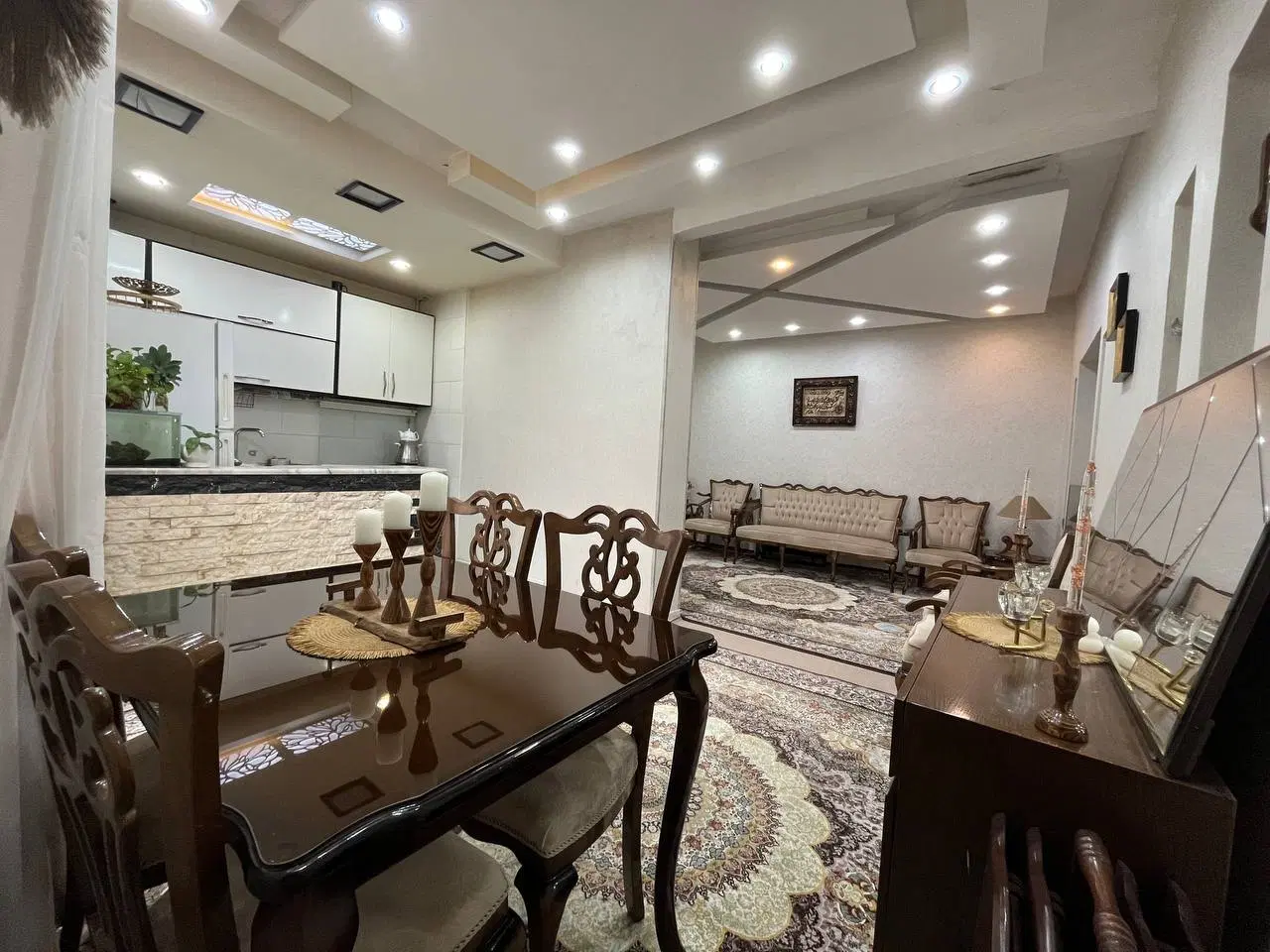 ویلایی آراسته یکم