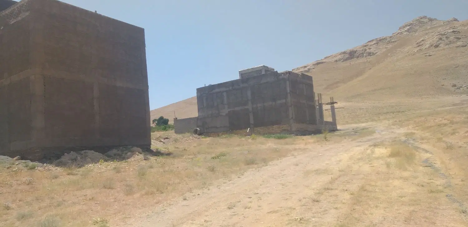 دو قطعه زمین