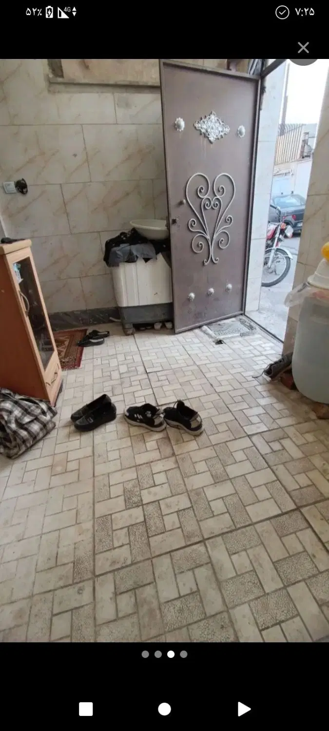 ملک ویلایی ملک اباد