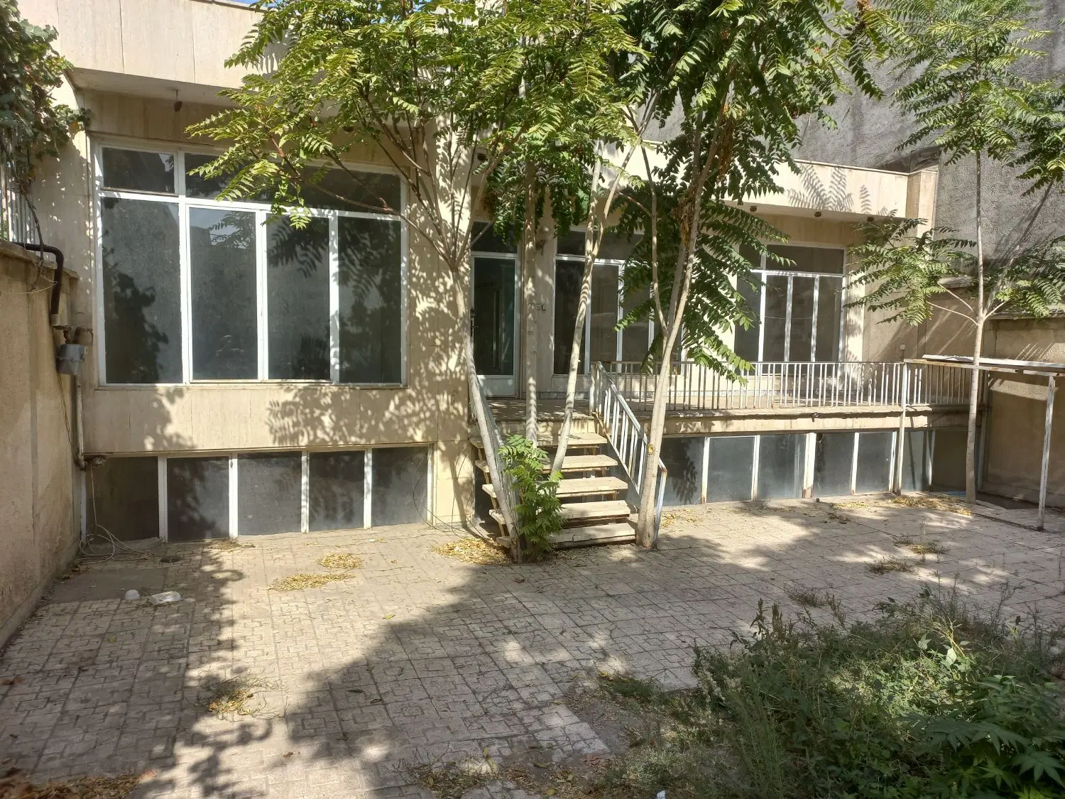 ویلایی ۳۳۶متری_بین سناباد و سلمان فارسی