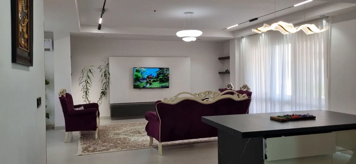 دهکده ساحلی ،۱۳۹ متر