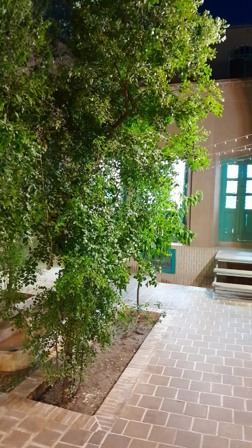 اقامتگاه دربست سنتی