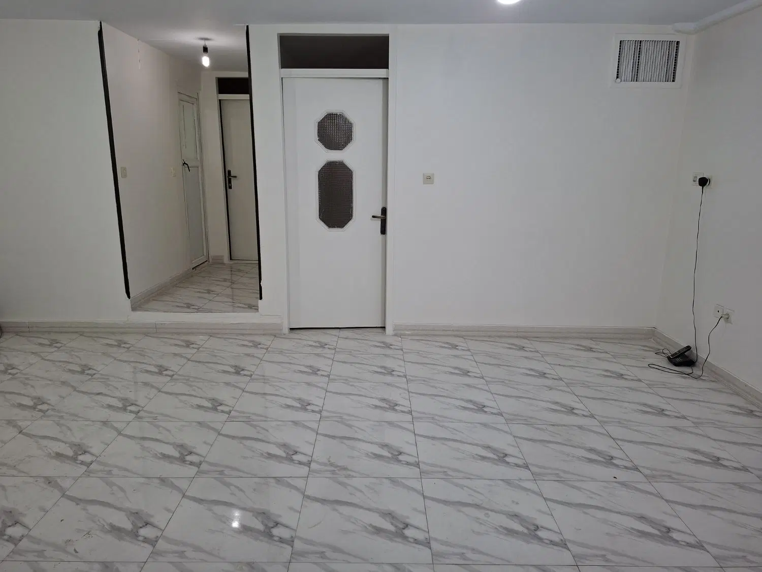 واحدمسکونی اپارتمان طبقه همکف افسریه