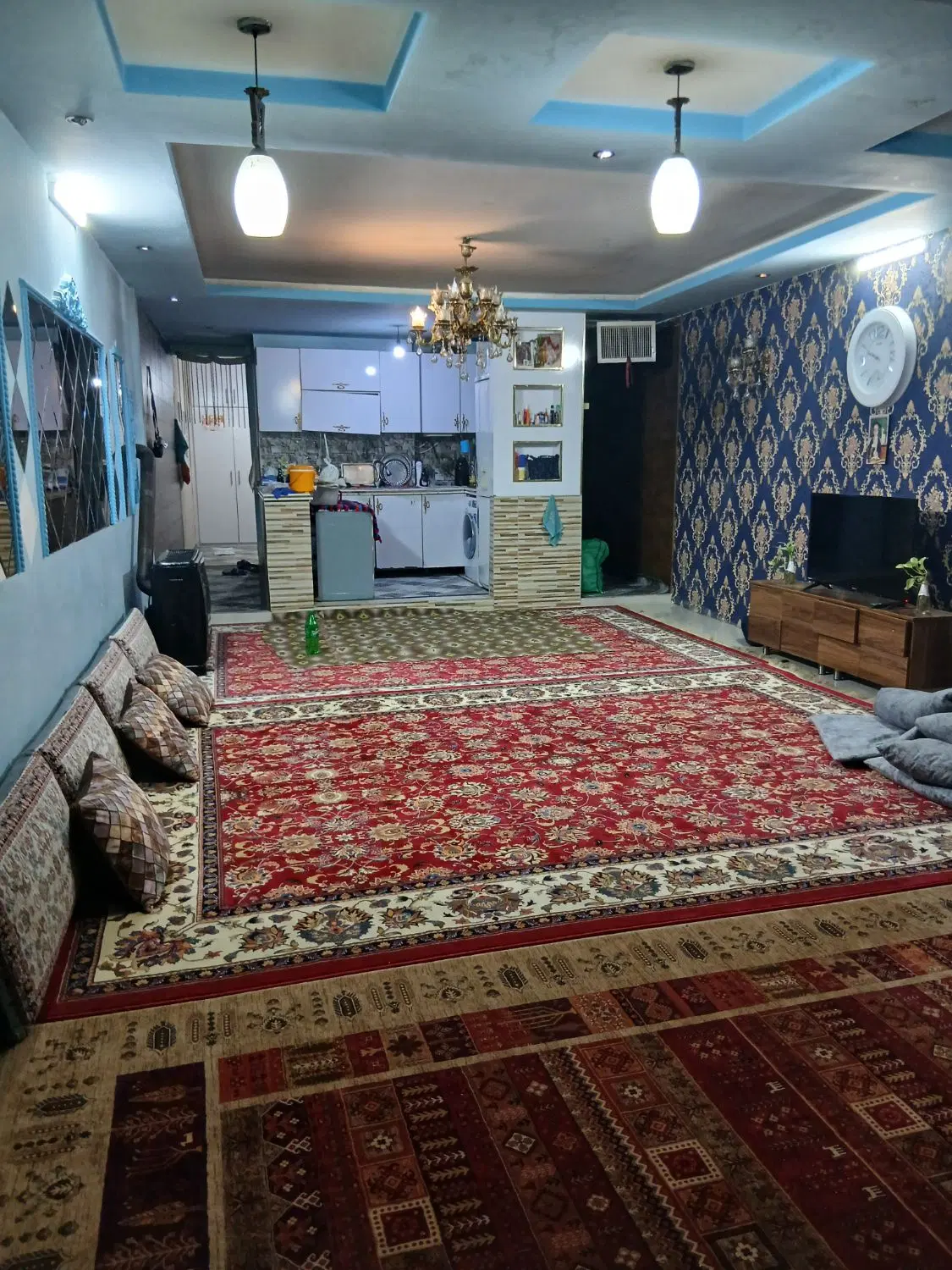 واحد آپارتمان ۹۰ متر ۲ خواب طبقه دوم