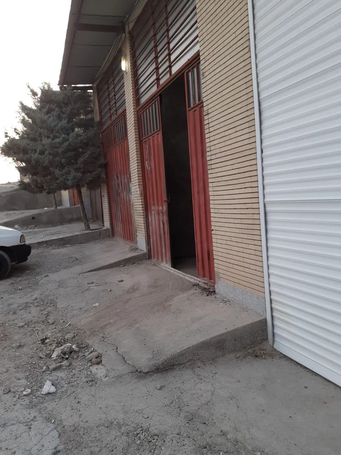 اجاره جهت کارگاه و انباری