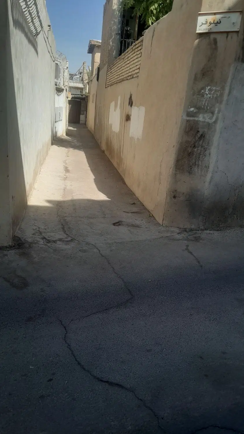 کلنگی باپروانه ساخت ۱۷۵متر خیابان قدس