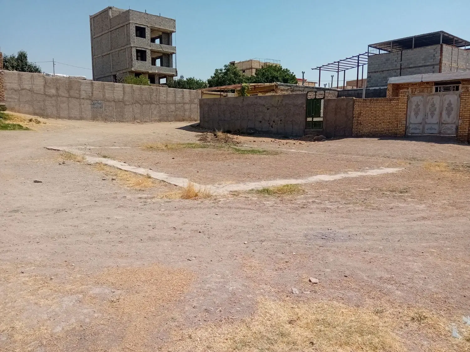 فروش زمین مسکونی دیزج آباد بالا