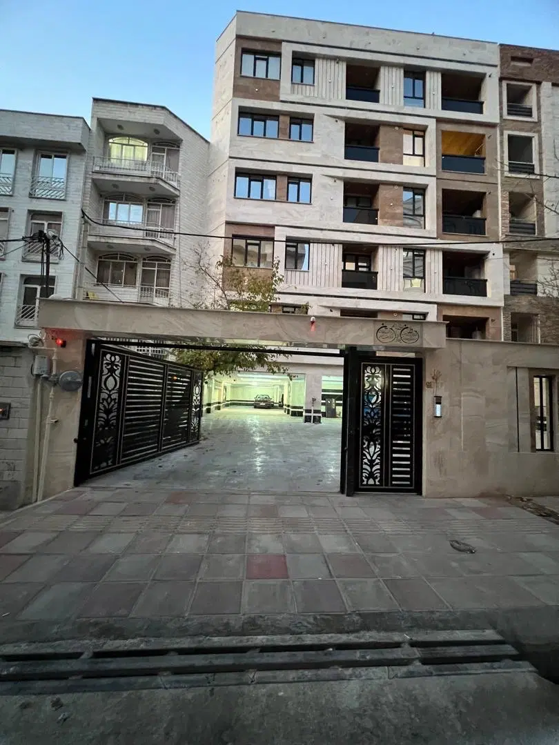۱۱۵ متر نوساز صائب تبریزی ۲ پارکینگ ۲خواب ۱ مستر