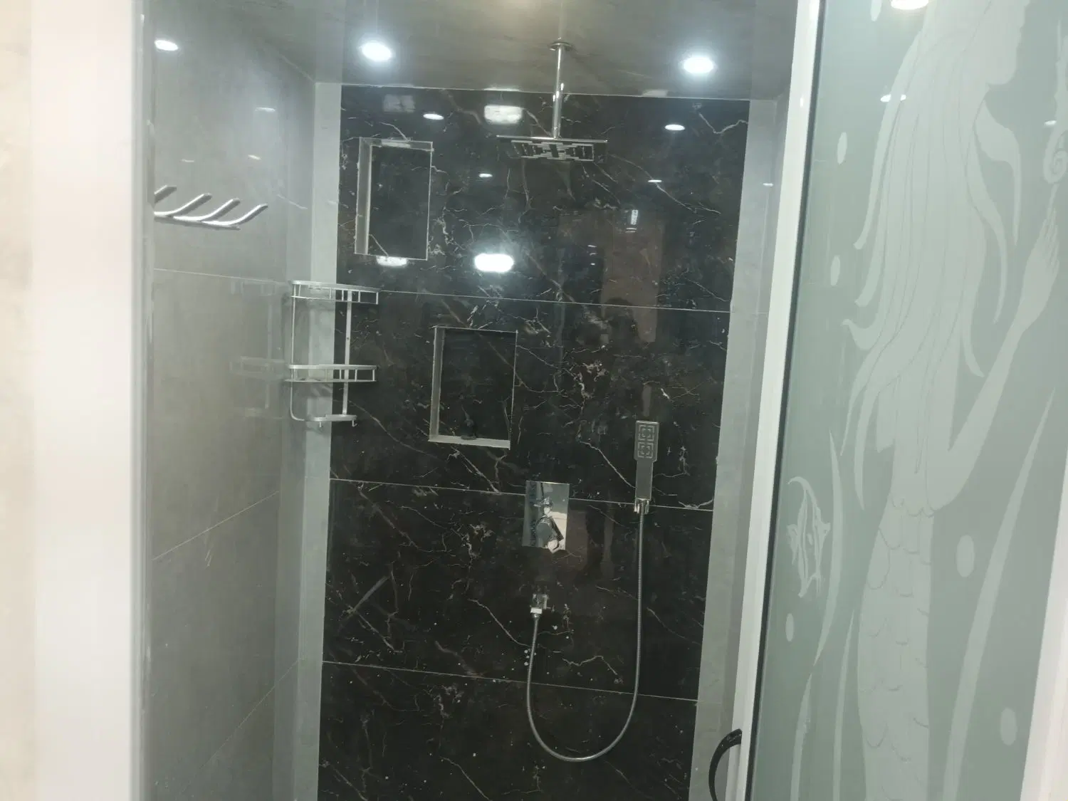 همکف شمالی ۳خوابه