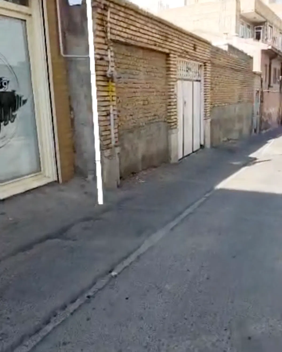 فروش خانه گلنگی با سند تجاری
