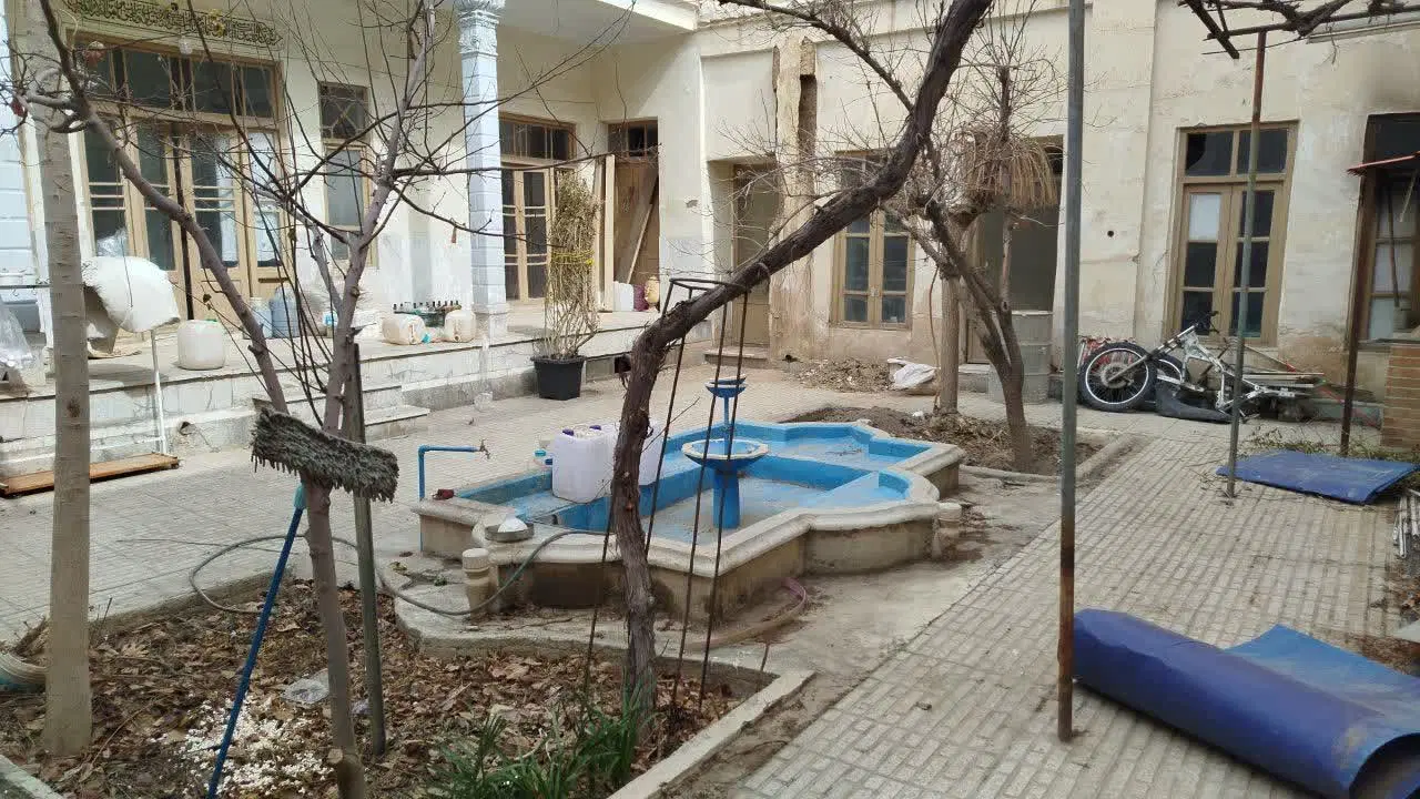 خانه قدیمی جهت کافه و بوم گردی و...