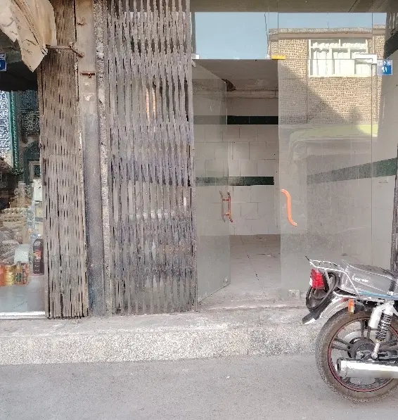 اجاره یک باب مغازه20متری