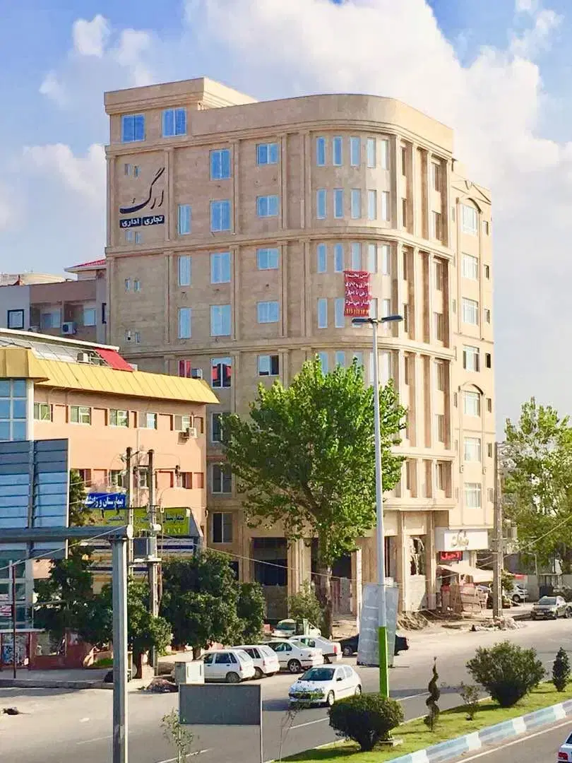 کافه و رستوران در بهترین لوکیشن