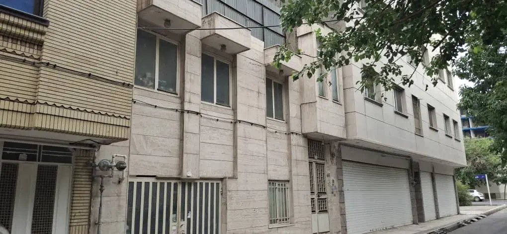 ملک ویلایی ۱۰۰متر زمین،150 متر بنا امام خمینی
