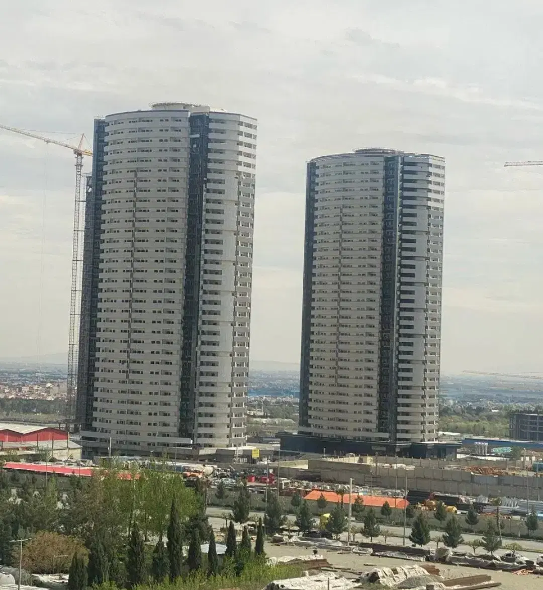 بافت.فروش زمین ۱۰ قصبی.دو باب اتاق سنگ و سیمانی