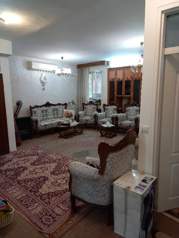 فروش آپارتمان ۸۳ متر در کوی لاله