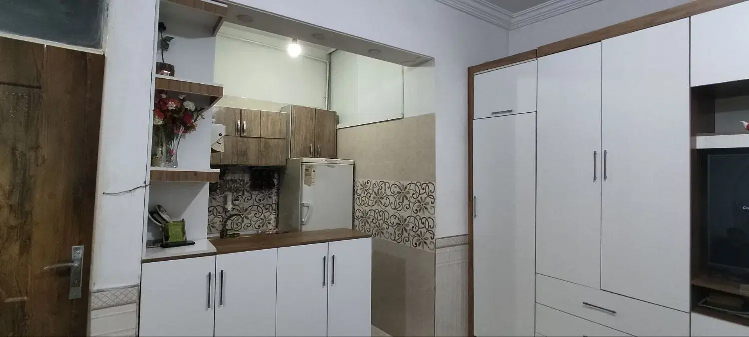 ساختمان دوطبقه نما سنگ سفیدار