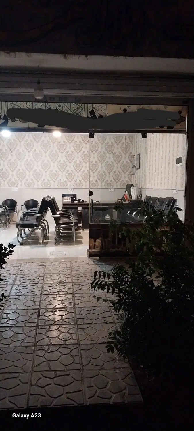رهن و اجاره تجاری ۴۰ متر عصمتیه . امیریه