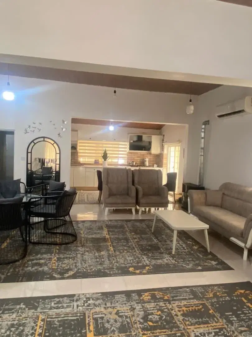اجاره ۳۴۰ متر ویلا (رودپشت)تنکابن