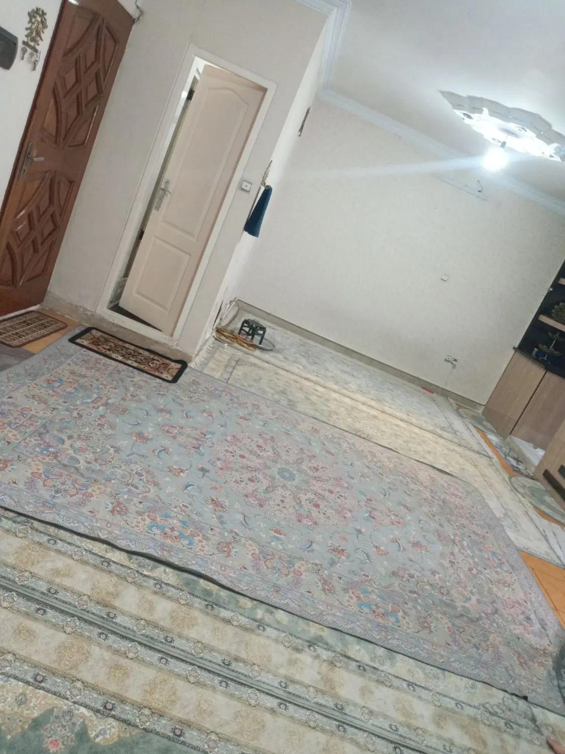 طبقه دوم خوش نقشه با آسانسور