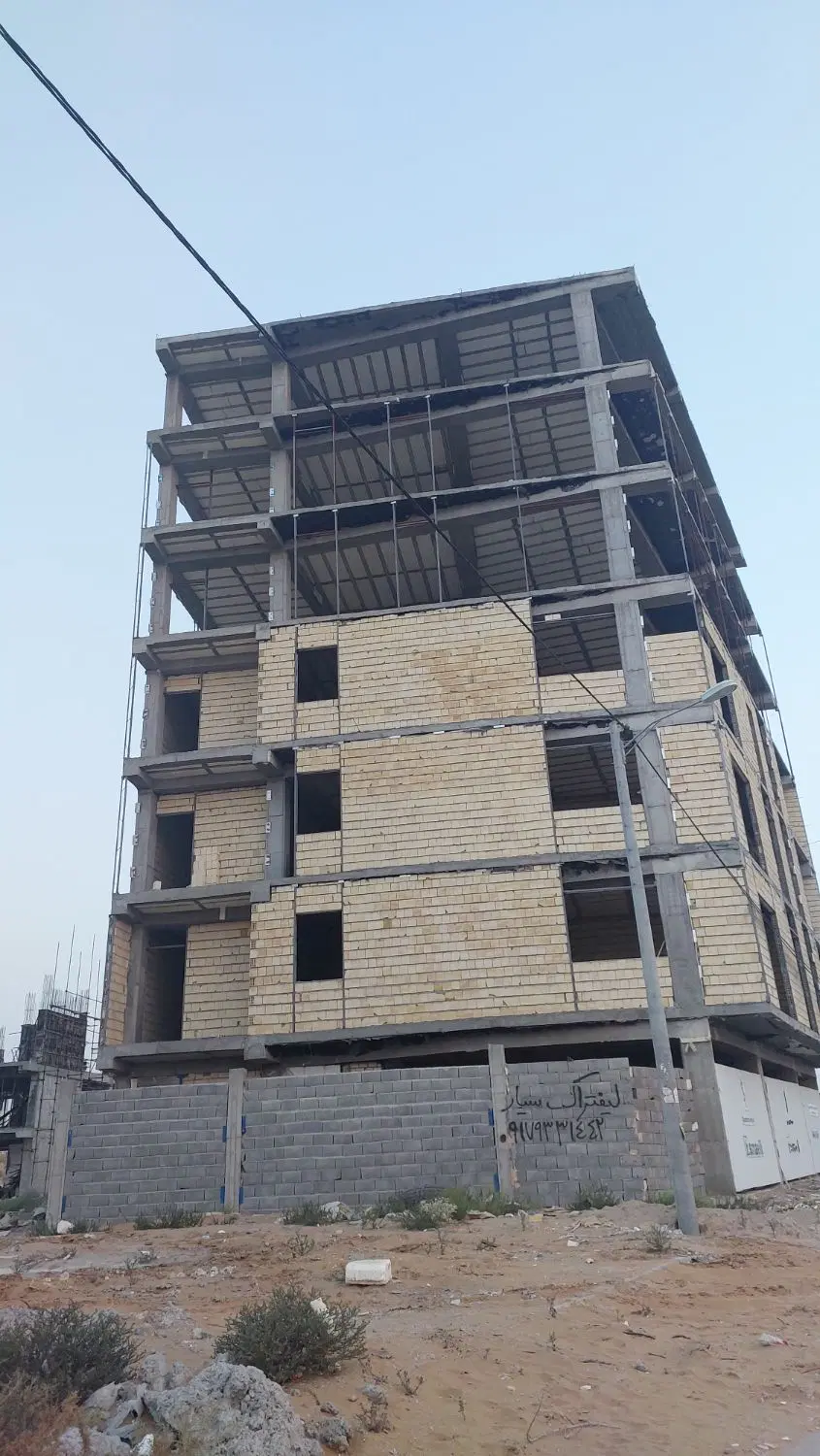 تهاتر آپارتمان 145 متری بندرعباس با شیراز