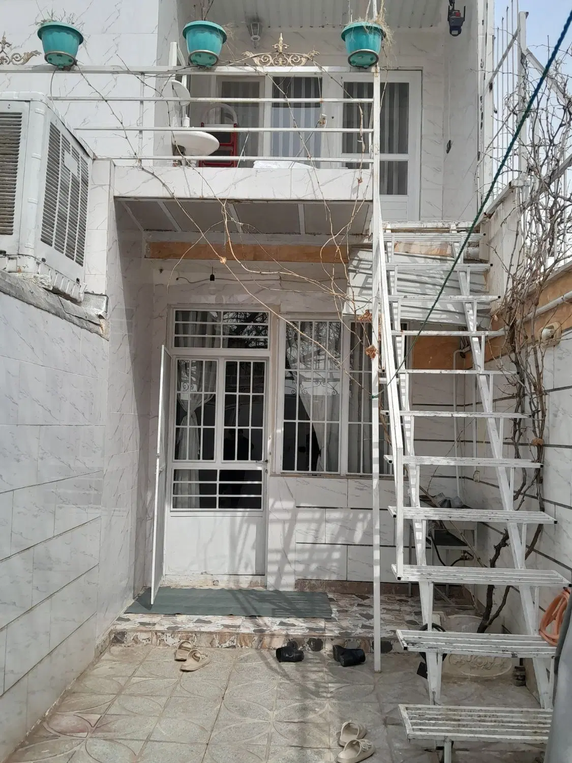 اجاره خونه دو طبقه