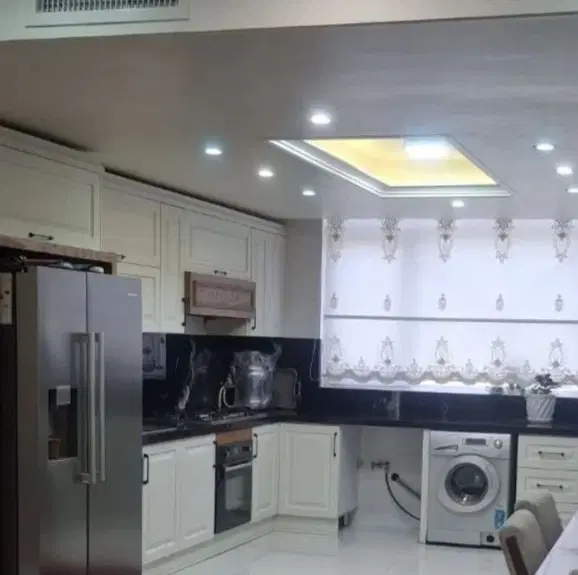 فروش آپارتمان ۷۳متر ۲خواب پارکینگ آسانسور انباری