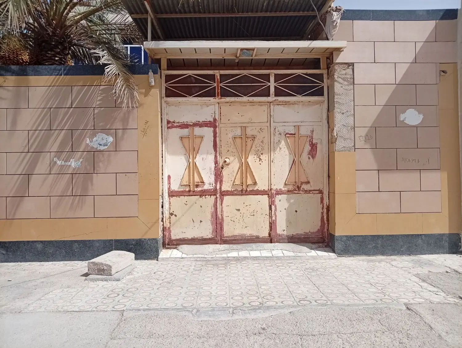 خانه ۲۰۰متری دوطبقه جدا