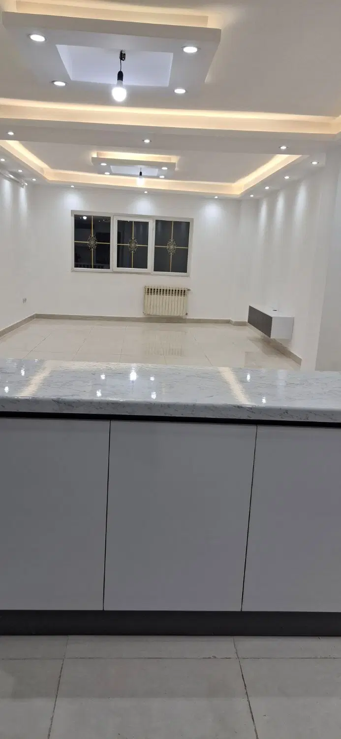 آپارتمان کوچه پژمان 100 متری