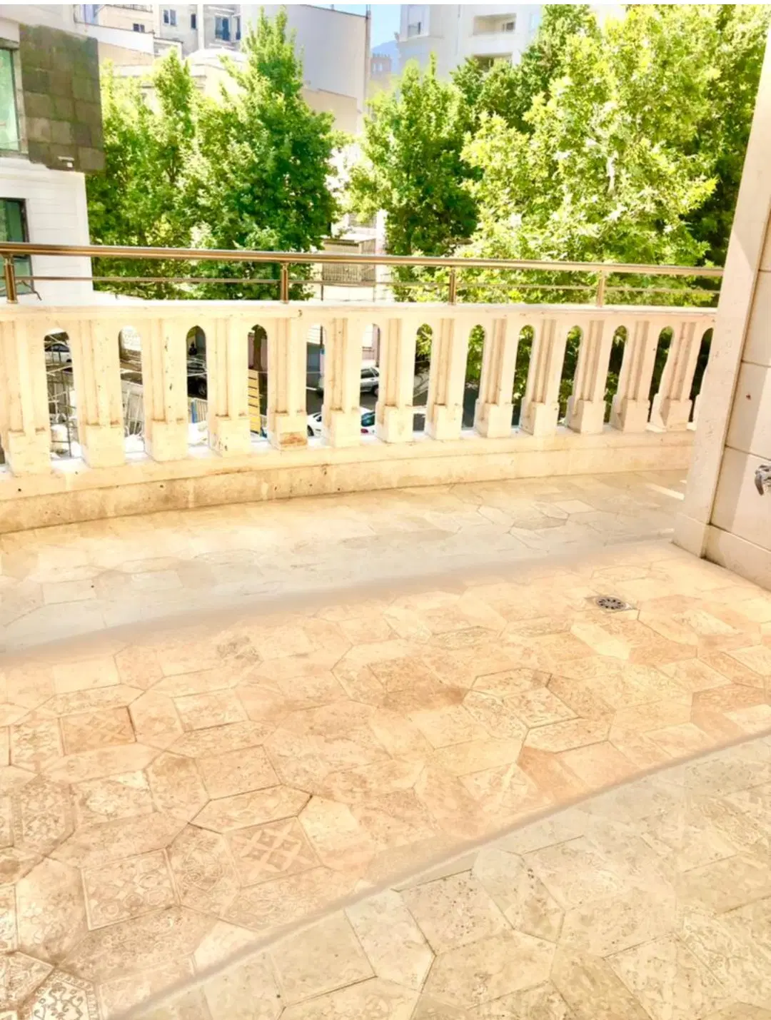 ۲۴۰ متر تک واحدی یاسر پلان تفکیکی مهندسی