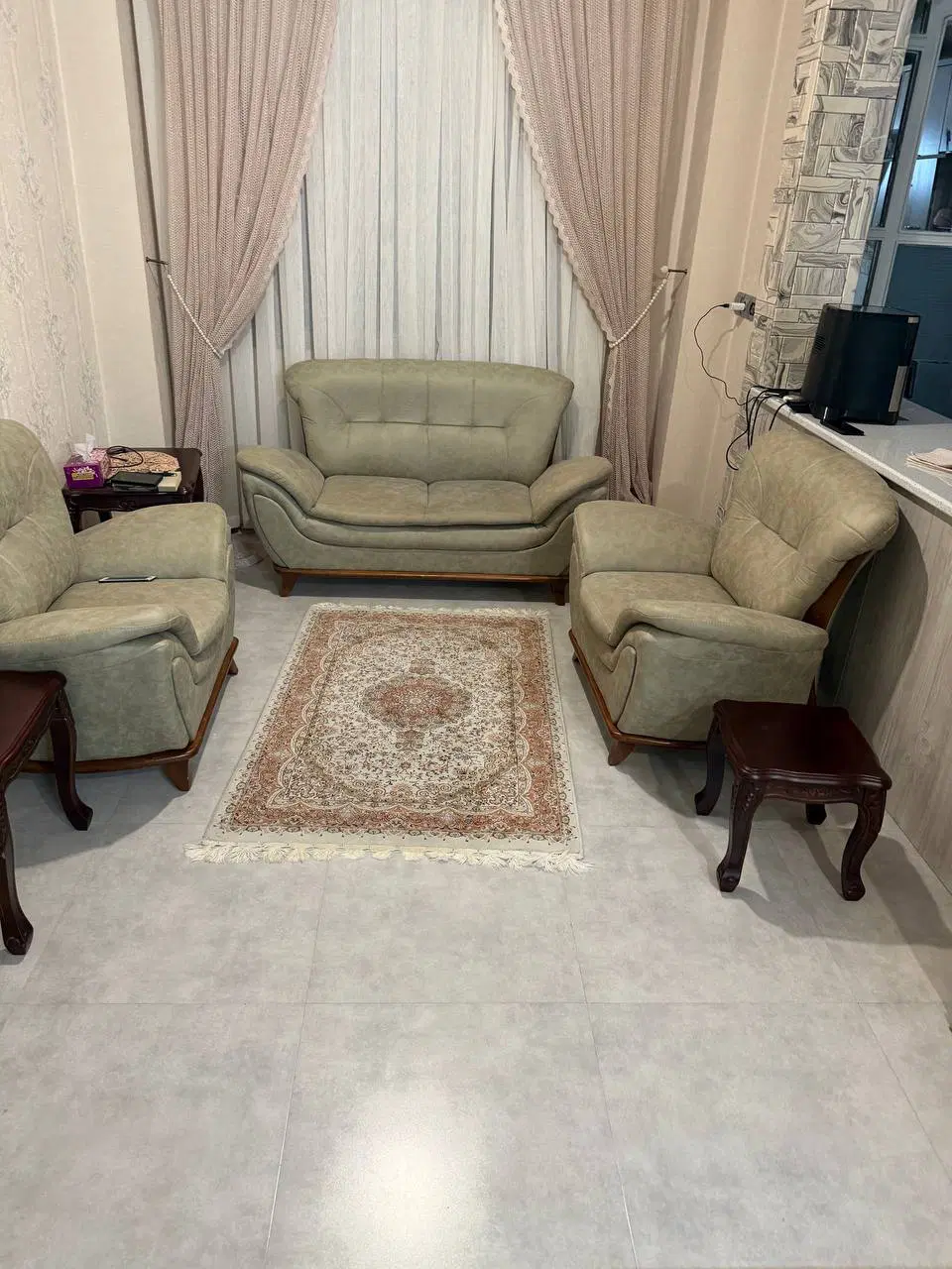 همخونه موجه
