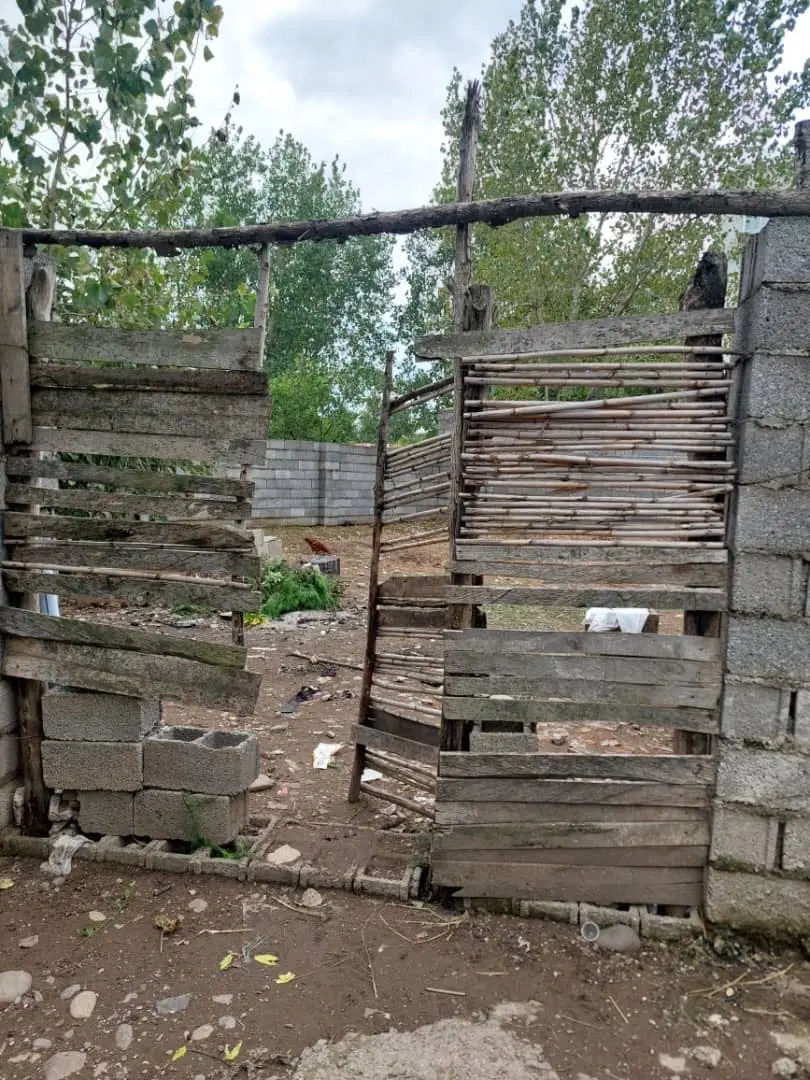 زمین سند دار در گلسار