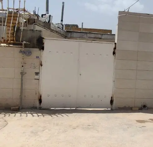 منزل رهن داده میشود