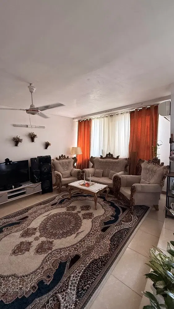 همخونه