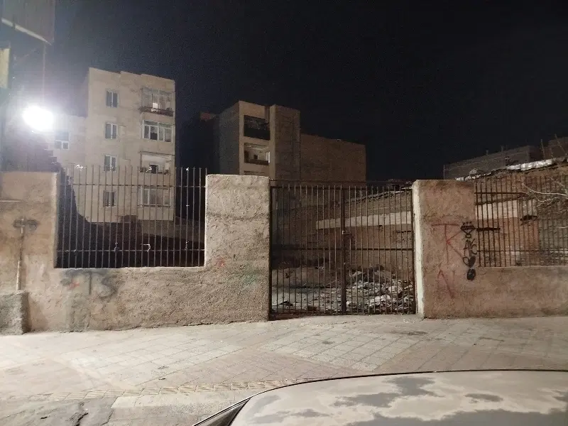 زمین ۱۲۰۰منری قریشی جنوبی