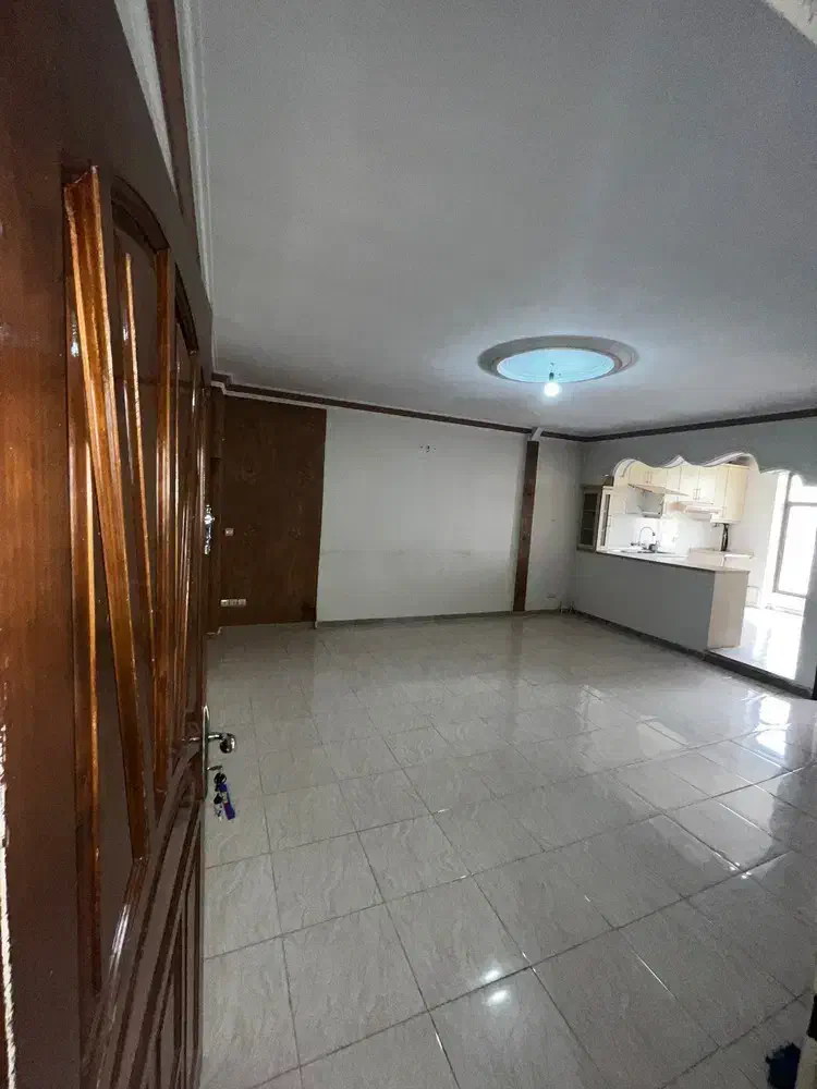 رهن آپارتمان ۵۷ متری با پارکینگ