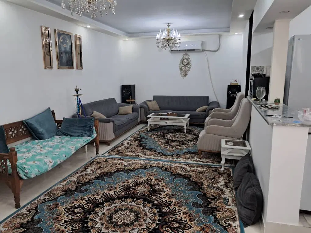 ساختمان مسکونی ویلایی ۲ طبقه و نیم