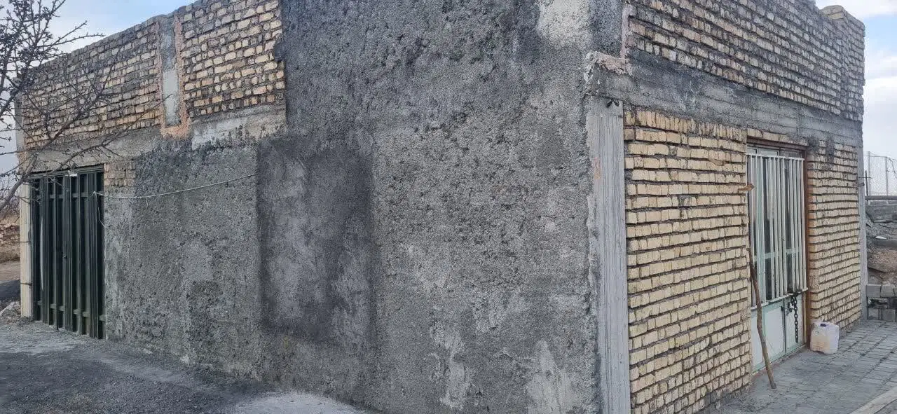 باغ بادام سامان چم طاق