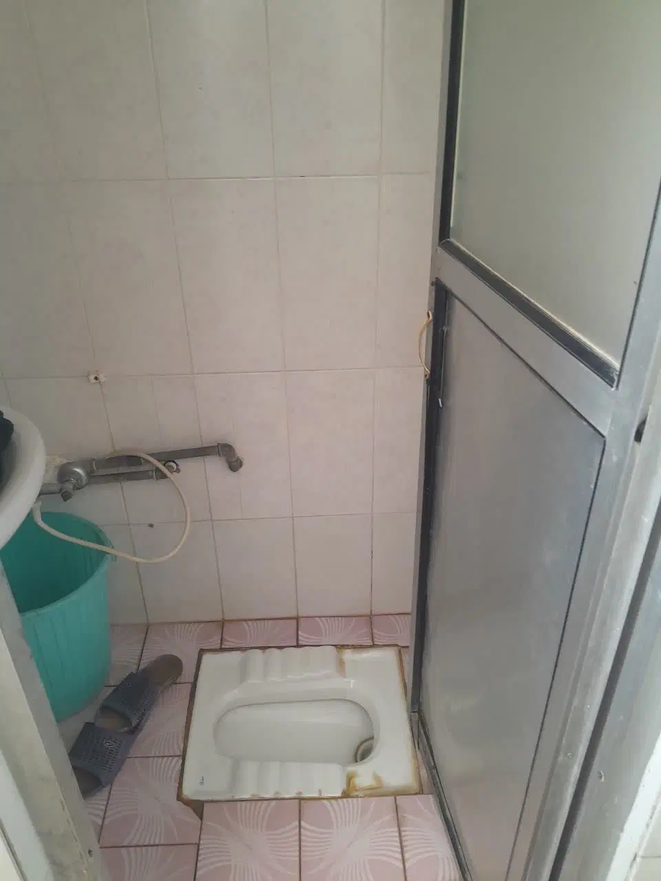 منزل  مسکونی  طبقه همکف