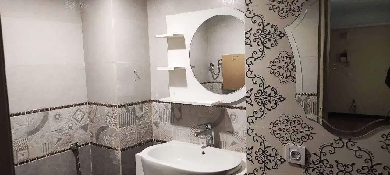 آپارتمان سعادت آباد