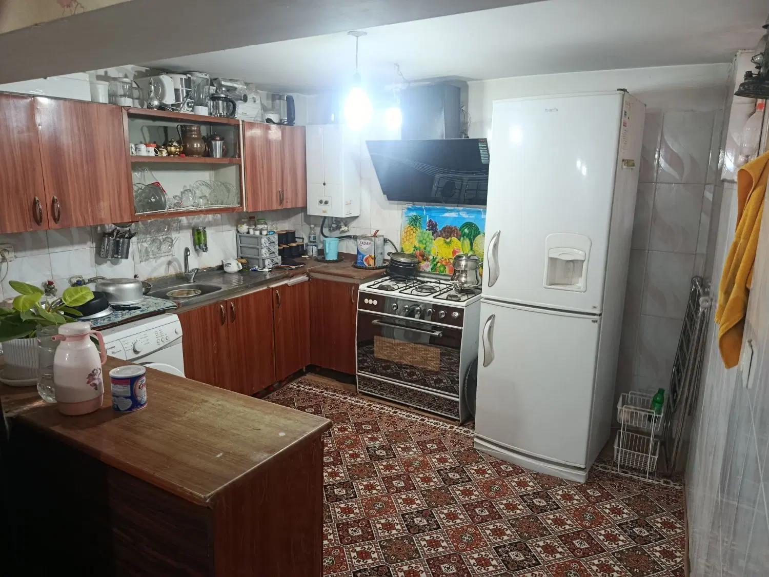 منزل دربست 50 متری. پیلوت