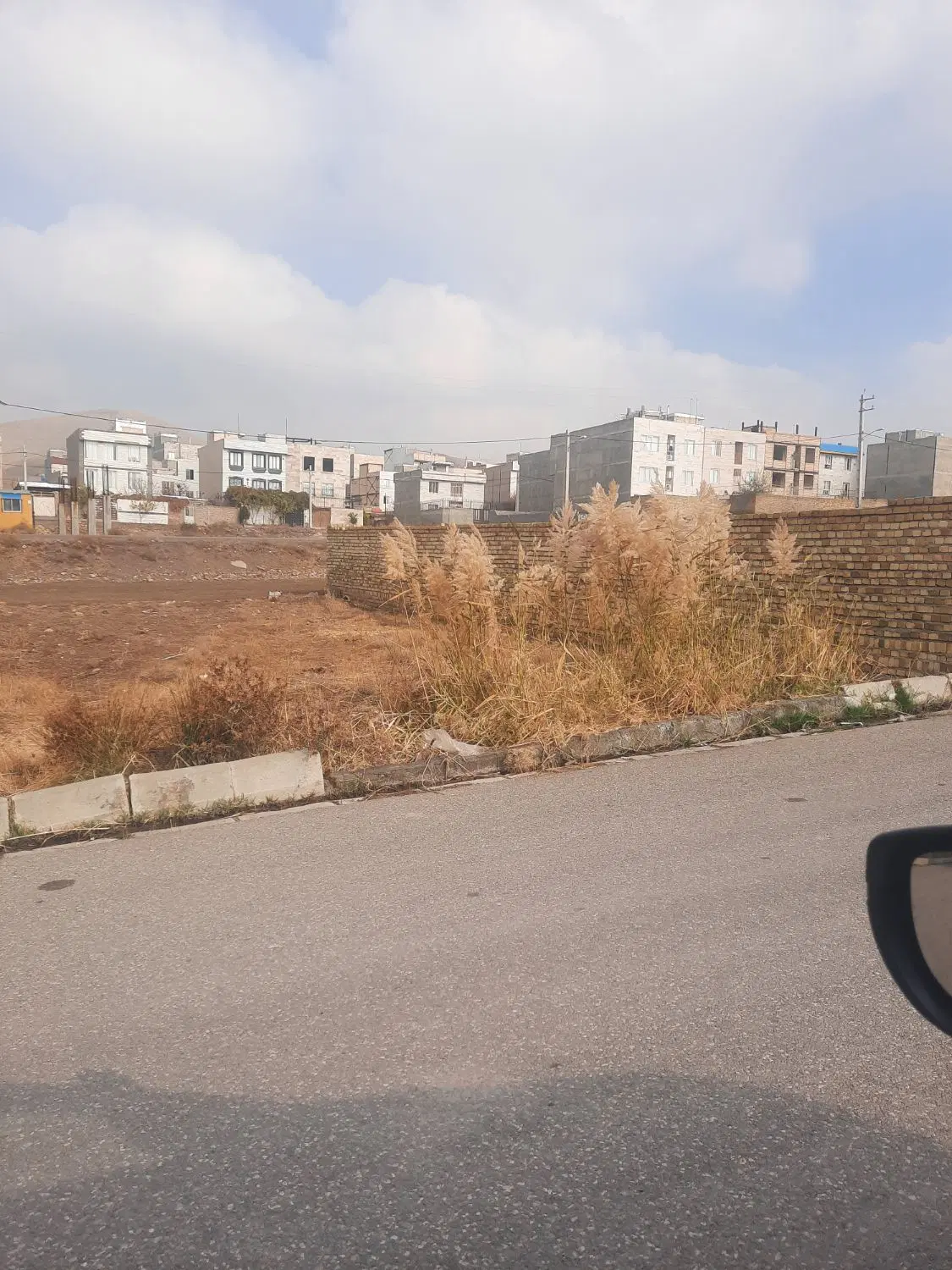 زمین ۲۱۰متری اسماعیل آباد داخل محل