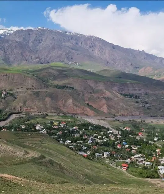 ۶۴۰ متر زمین ۳بر