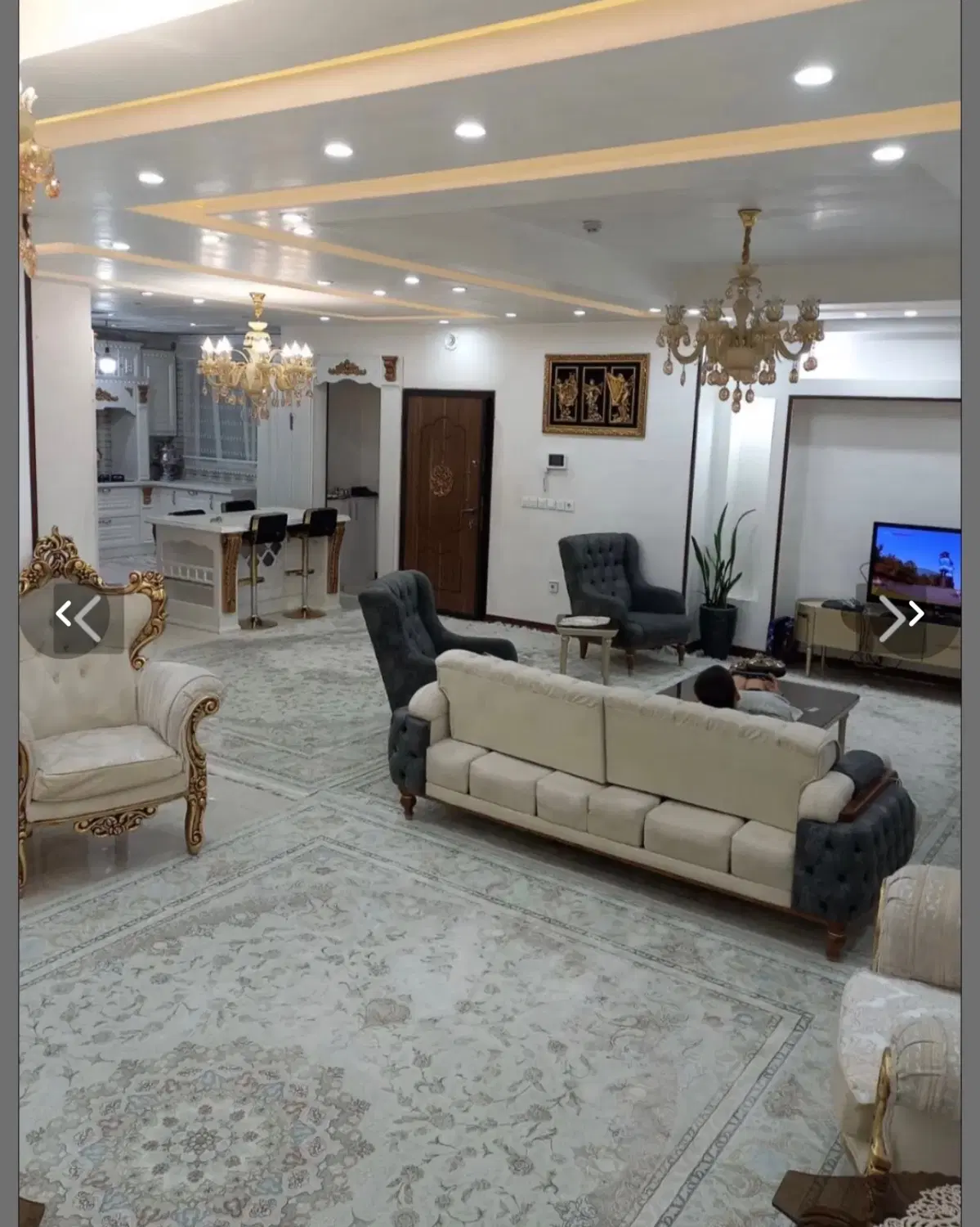 «فروش‌ آپارتمان تکواحدی»خ فتحی،گوشه جنوبی