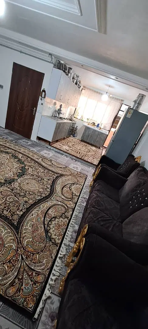 واحد 85 متری شیک قرق در نور