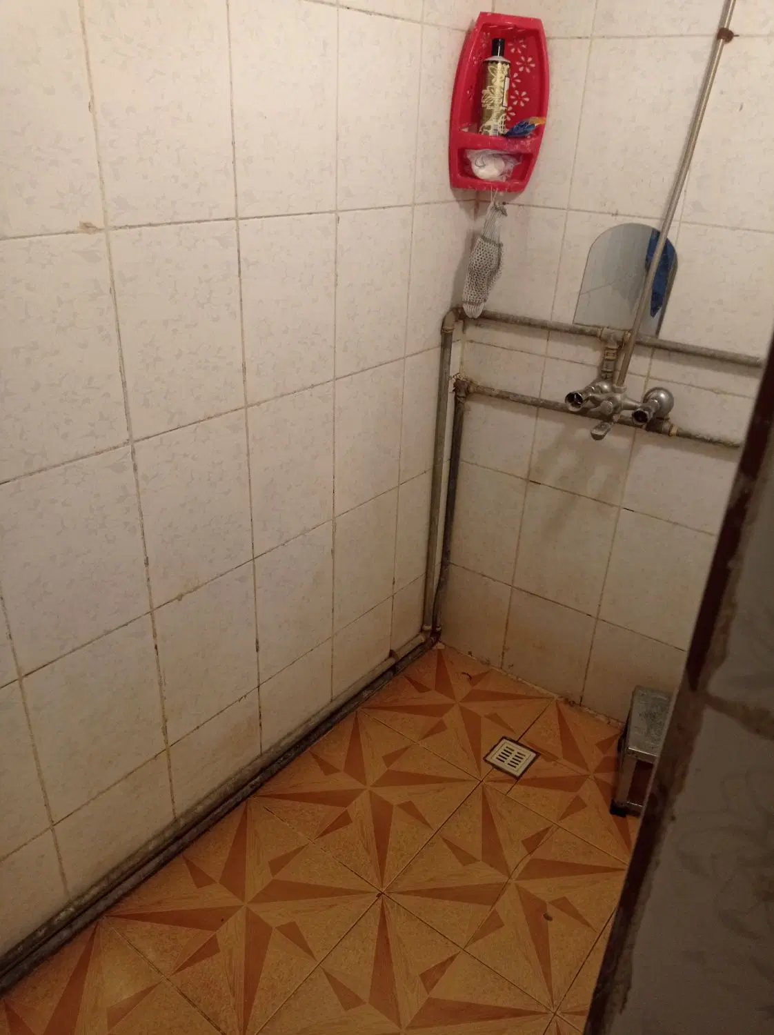 یک خانه شیک ،،ونوساز ویلایی