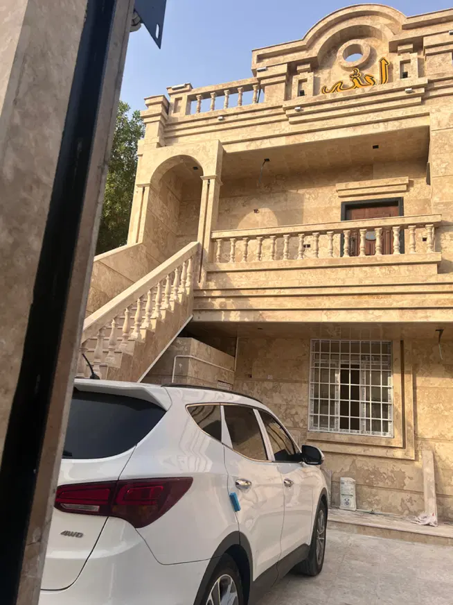 ویلایی دوطبقه