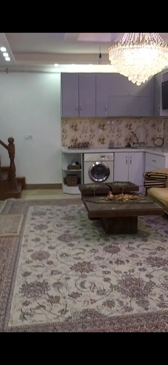 ویلا۱۲۰متری  فرح آباد ساری
