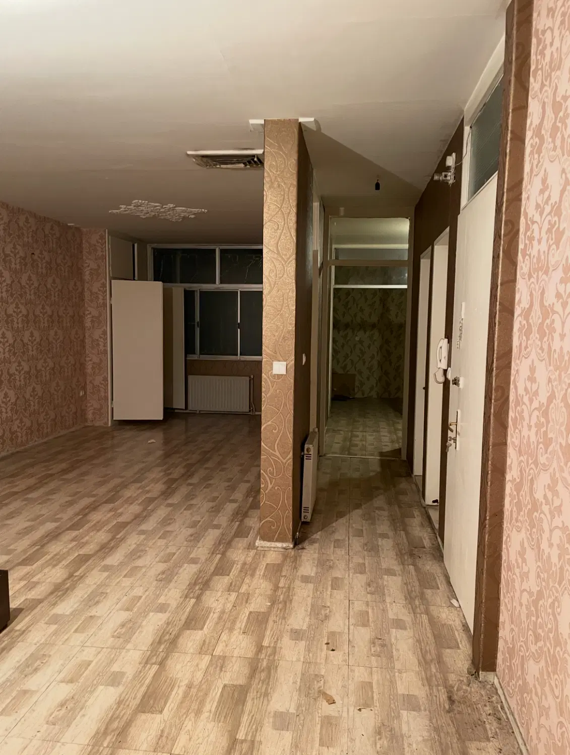 اجاره واحد ۷۳ متری میدان فاطمی