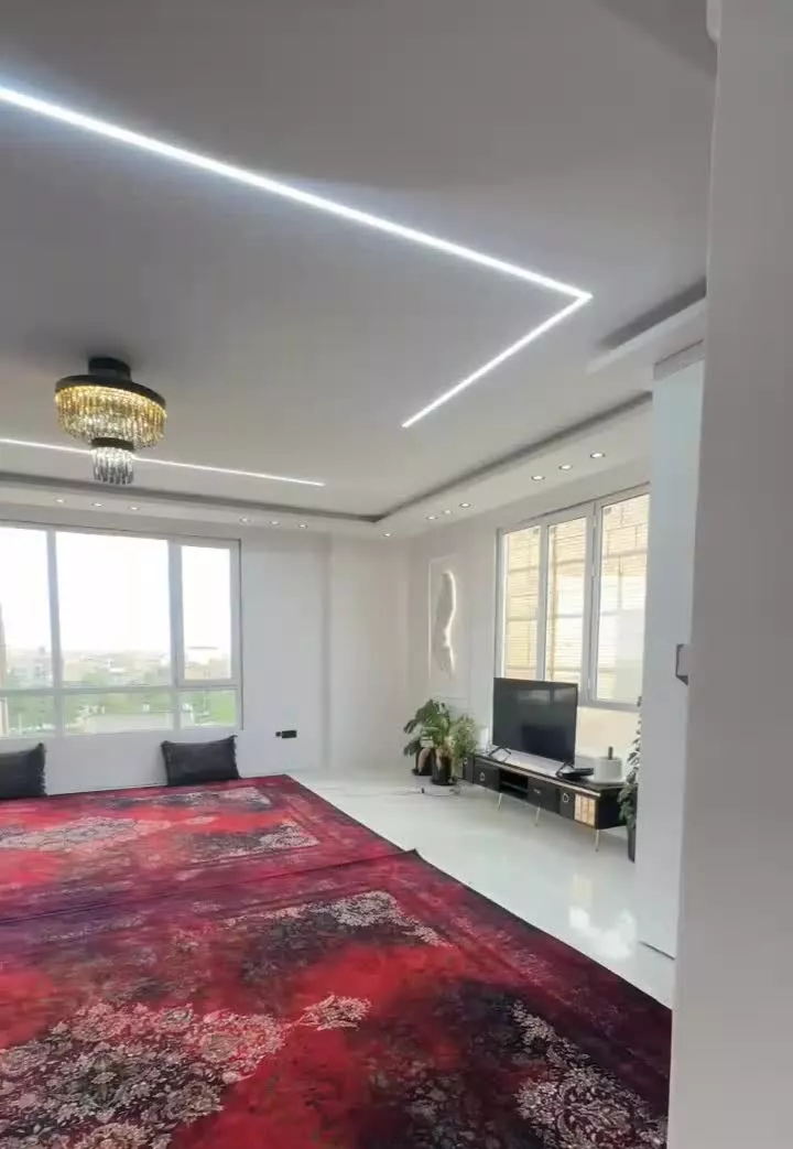 فروش خانه ۱۳۵فوری تک واحدی